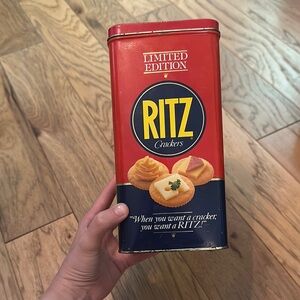 Ritz Limited Edition Red Tin